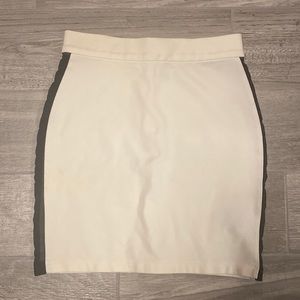 Bebe mesh sides skirt